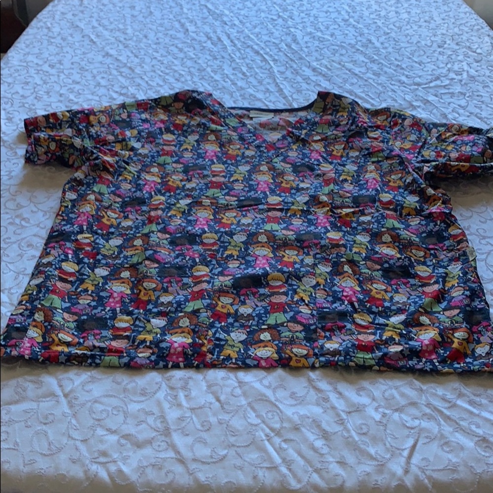 Tafford EUC scrub top